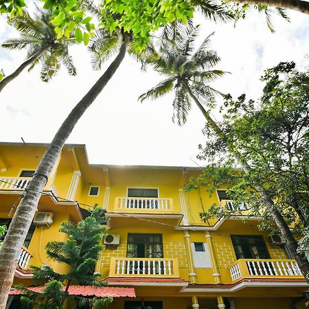 Oyo 17309 Maya'S Holiday House Calangute Zewnętrze zdjęcie